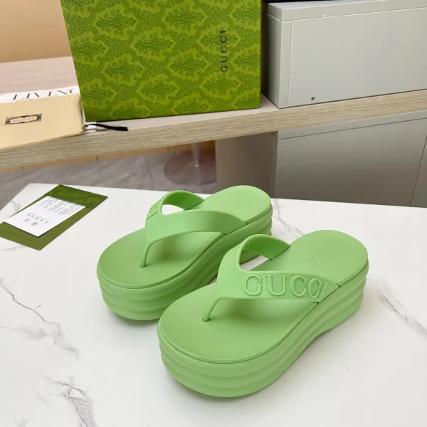 Gucci Flip-Flops