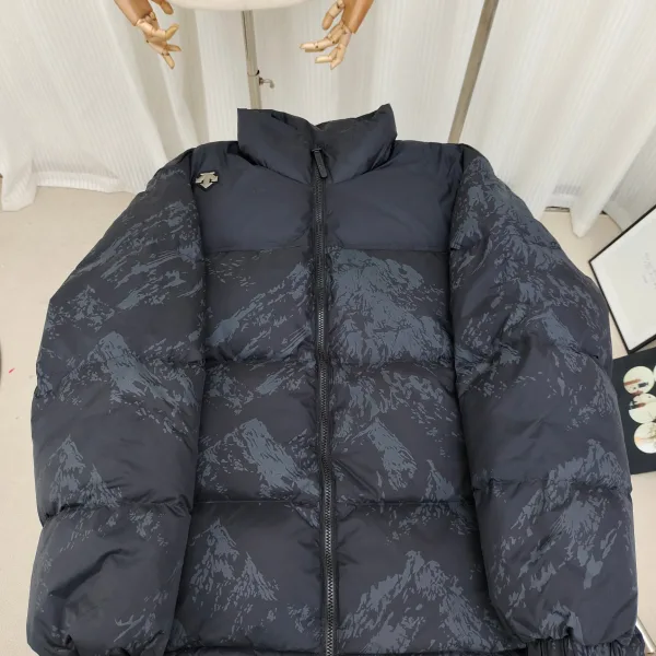 Descente Jacket For Winter