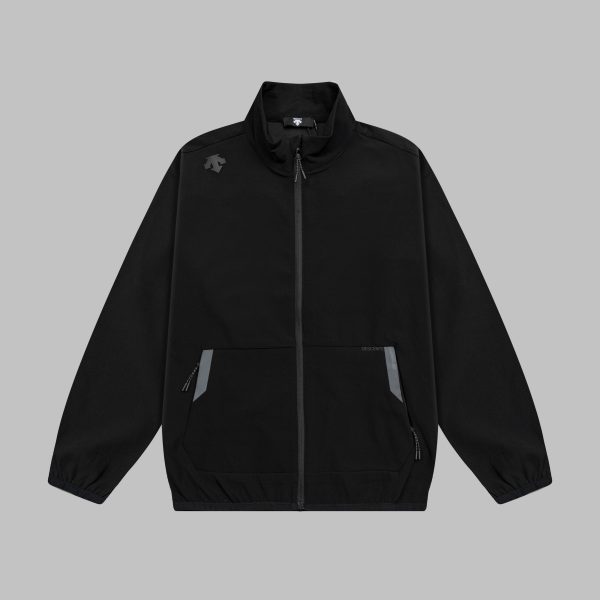 Descente Waterproof Fabric Coat For Autumn