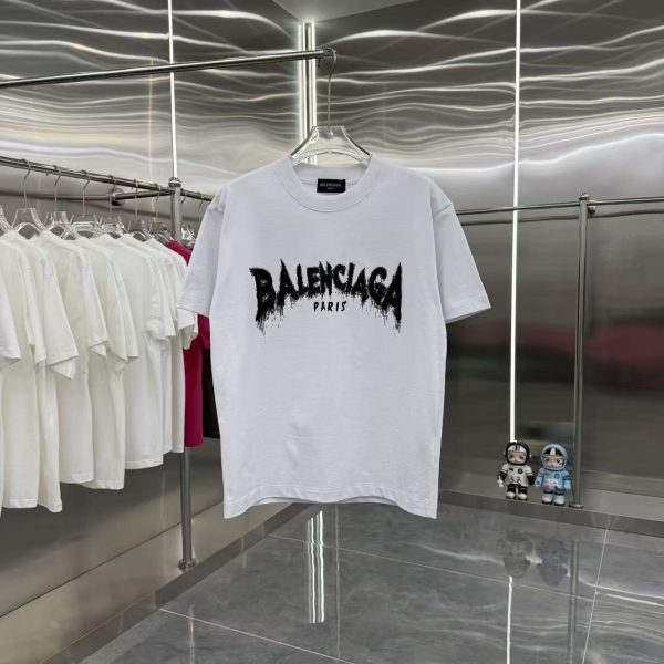 Balenciaga Short Sleeves For Autumn
