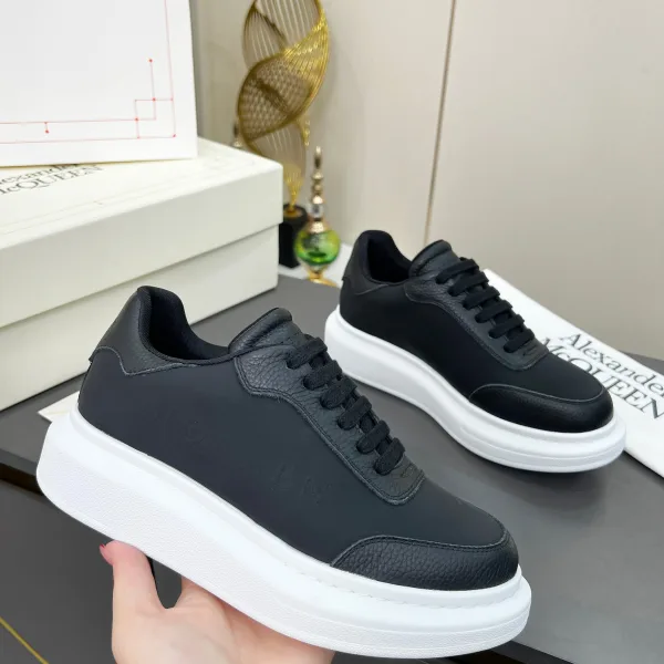 Alexander Mcqueen Lace Casual Shoes