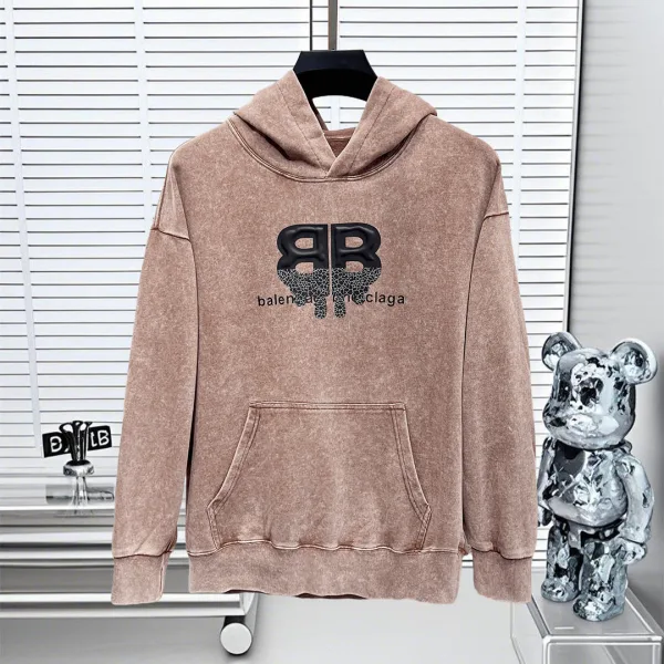 Balenciaga Long-Sleeved Sweatshirt For Fall