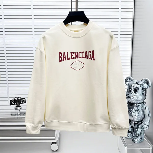 Balenciaga Long-Sleeved Sweatshirt For Fall