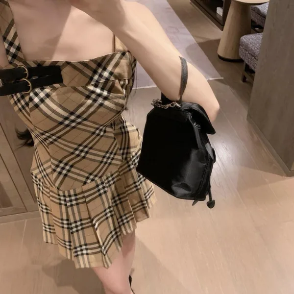 Burberry Plaid Dresses For Autumn