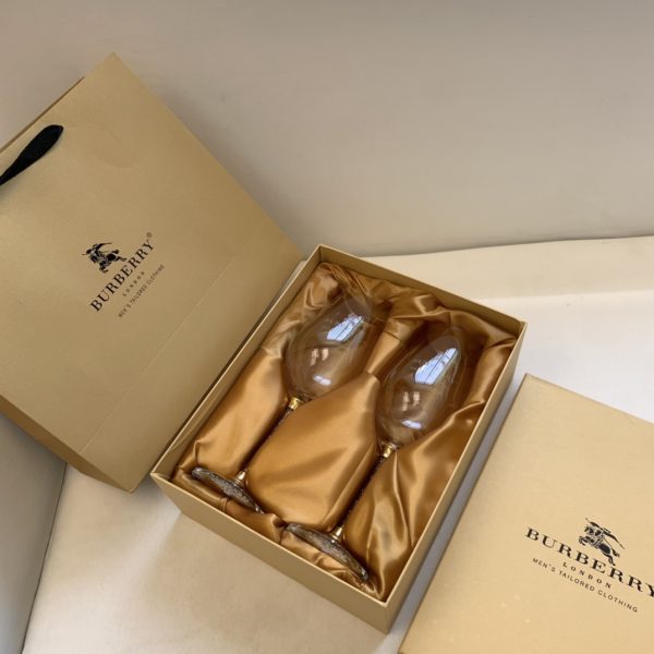 Burberry Glass Wine Glasses