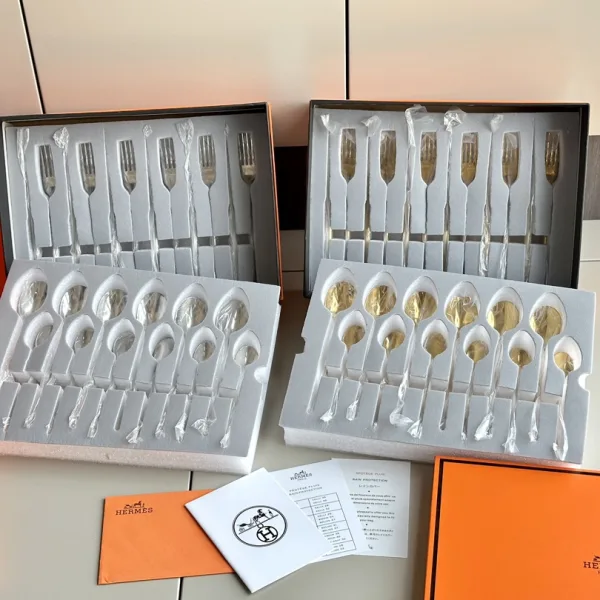 HermÃ¨s Gold Set