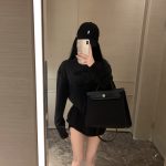 Chanel Long-Sleeved T-Shirt For Early Spring