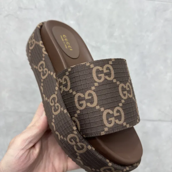 Gucci Canvas Sandals