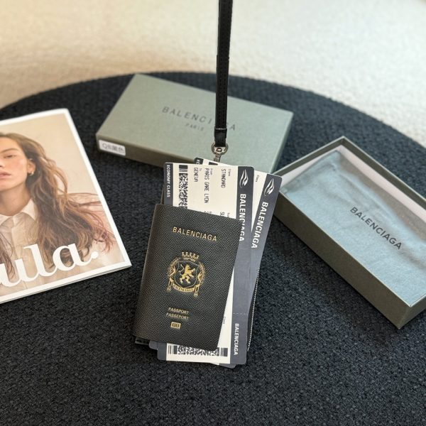 Balenciaga Lead Wallet For Summer