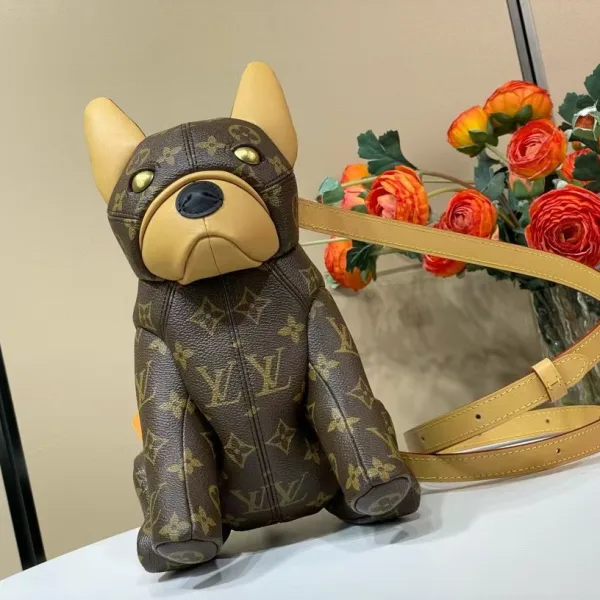 Louis Vuitton Canvas Canvas Bag