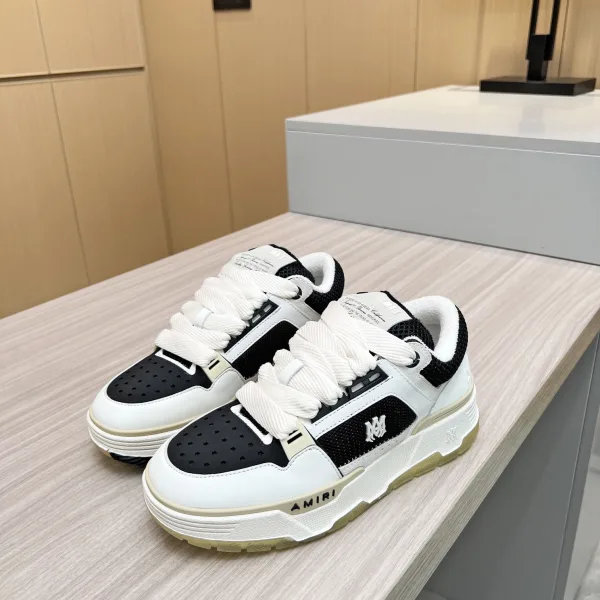 Ami Cowhide Sneakers For Spring
