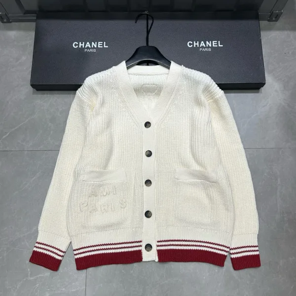 Ami Long-Sleeved Cardigan