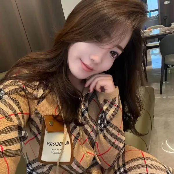 Burberry Leather Set