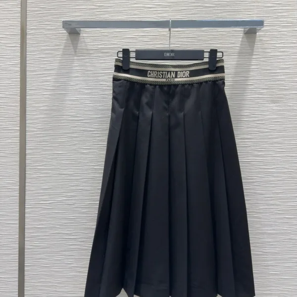 Dior Ruler