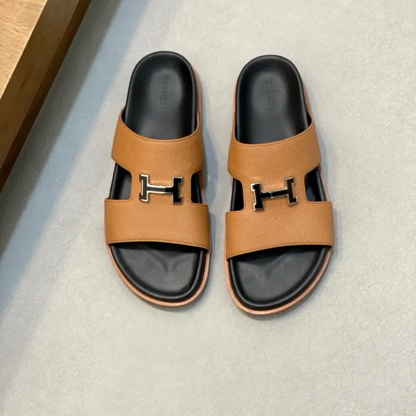 HermÃ¨s Cowhide Slippers