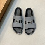 HermÃ¨s Cowhide Slippers