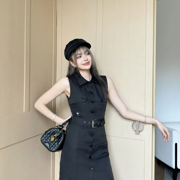 Dior Leather Sleeveless For Early Spring