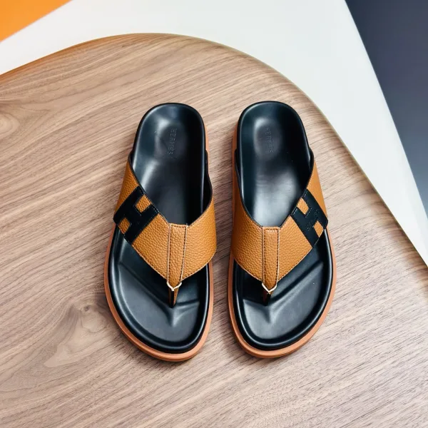 HermÃ¨s Cowhide Slippers