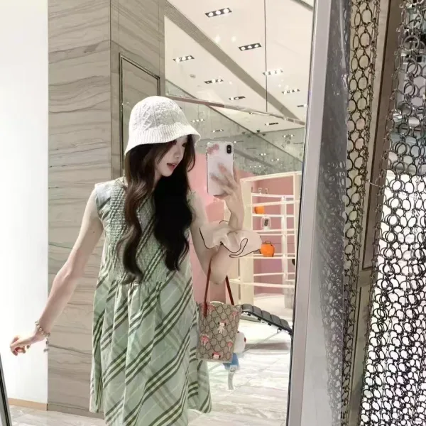 Burberry Sleeveless