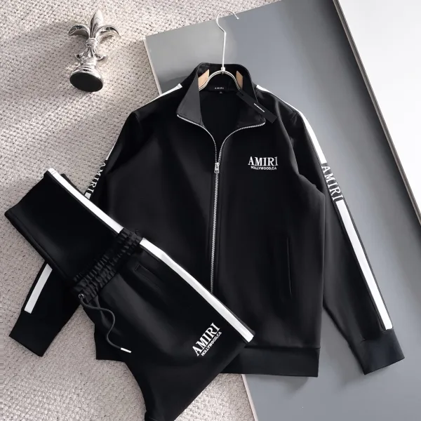 Ami Suit For Autumn