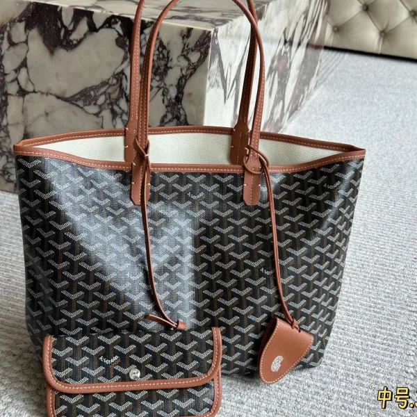 Goyard Shopping Bags