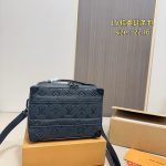 Louis Vuitton Chain Bag