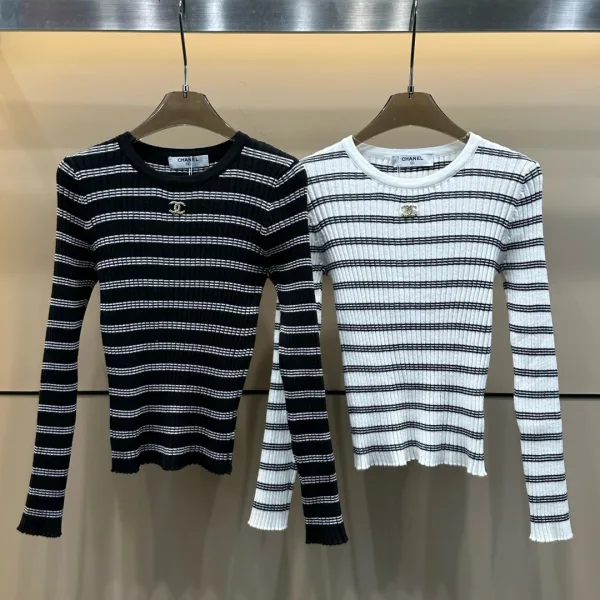 Chanel Long-Sleeved