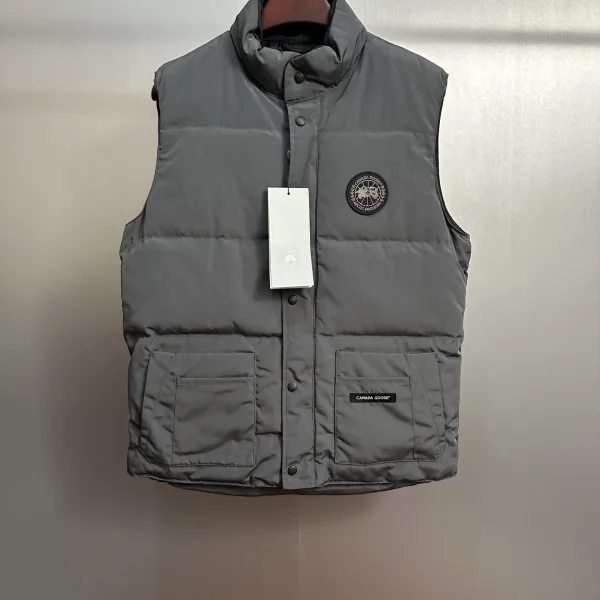 Canada Goose Cotton T-Shirts For Autumn