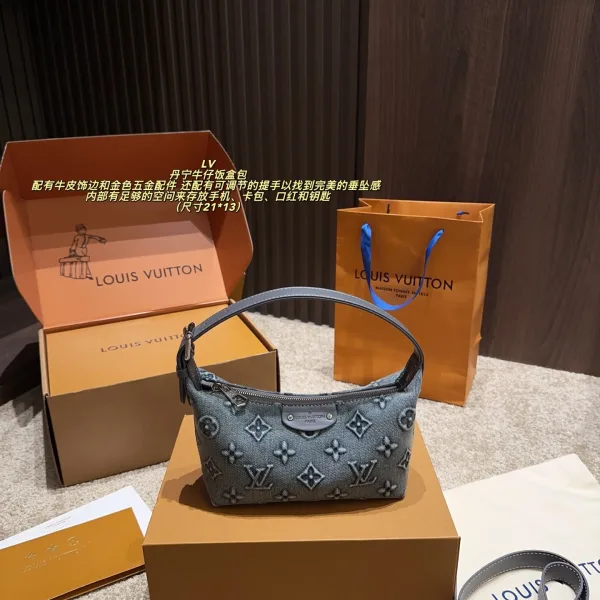 Louis Vuitton Calfskin Handbag For Fall