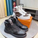 Louis Vuitton Cowhide Casual Shoes