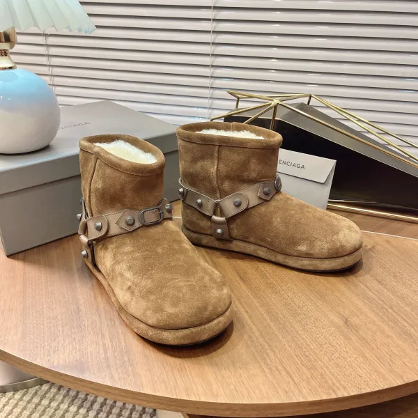 Balenciaga Leather Boots For Winter