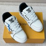Express Cowhide Sneakers