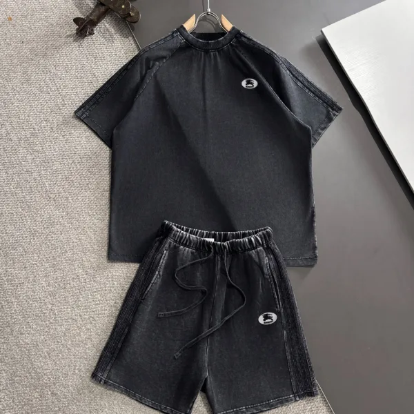 Burberry Set For Spring