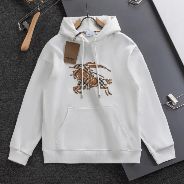 Burberry Cotton T-Shirts For Autumn