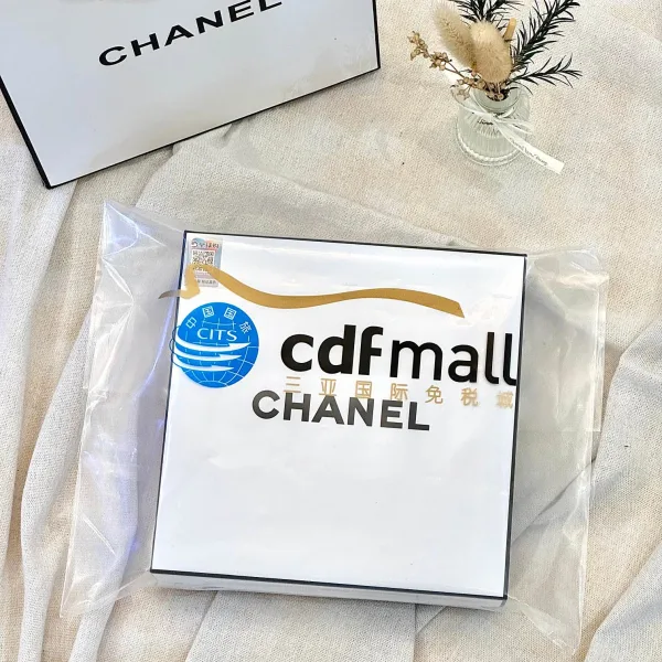 Chanel Shopping Bags Red Winter