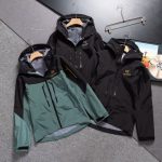 Archaeopteryx Outdoor Jacket Red Gore-Tex Rayon Spring Embroidery Zippered Pocket