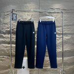 Descente Pants Red Fleece Urban Commuting Spring Autumn Ergonomic Tailoring Slim Fit Metal Logo