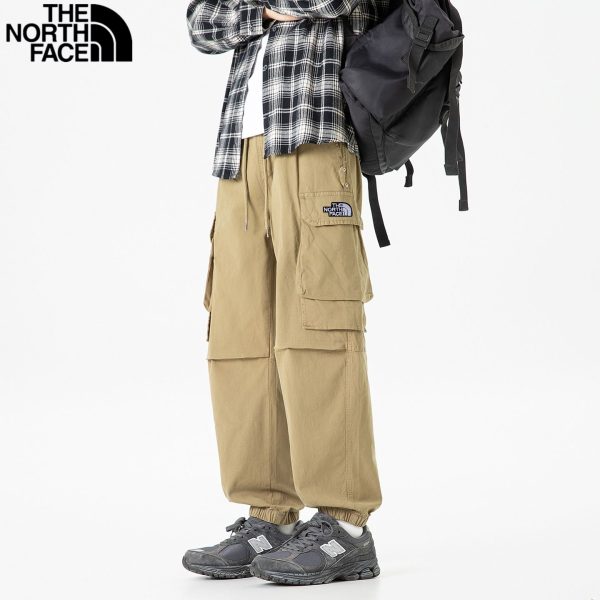 The North Face Casual Pants Green