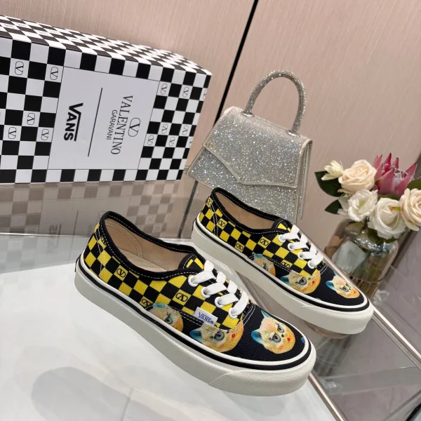 Valentino Sneakers
