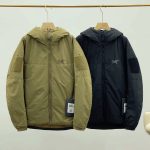 Archaeopteryx Down Jacket Green Nylon High-Quality Materials Outdoor Windproof Soft And Gentle Three-Proof Fabric Embroidery Patch