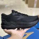 Brooks Sneakers Red Running Style