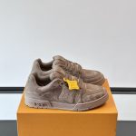 Louis Vuitton Sneakers Color