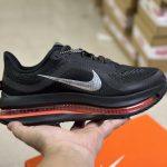 Nike Sneakers Red Running