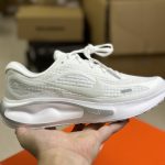 Nike Running Shoes White Mesh Rubber