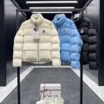 Moncler Coat Color Down