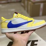 Jordan Sneakers Yellow