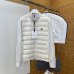 Moncler Long-Sleeved Red Goose Down Duck Polyester Nylon Tear-Resistant Fabric Ribbed Patch