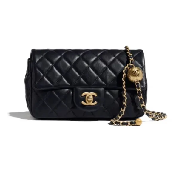 Chanel Handbag Red Easy To Match Quilted Pattern