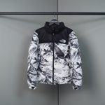 The North Face Down Jacket Red Nylon Down-Proof Fabric