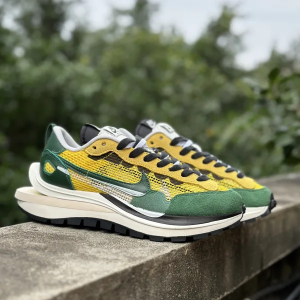 Sacai Waffle Yellow Lace